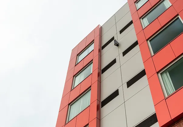 nettoyaege façade par drone à Bourges dans le Cher 18